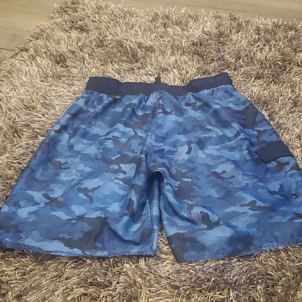 Bass Pro Shops blue black